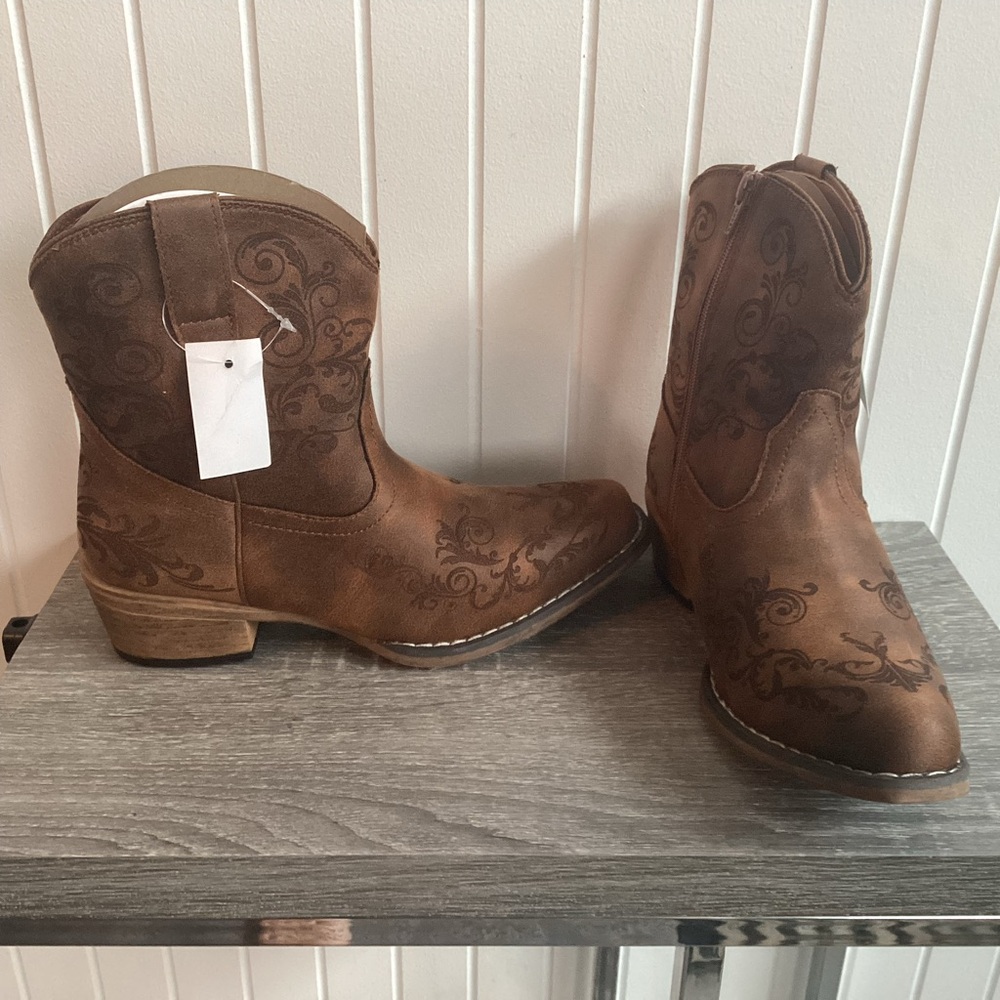 Roper Short Stuff Embroidery Round Toe Western Boot sz7 - Picture 5 of 15